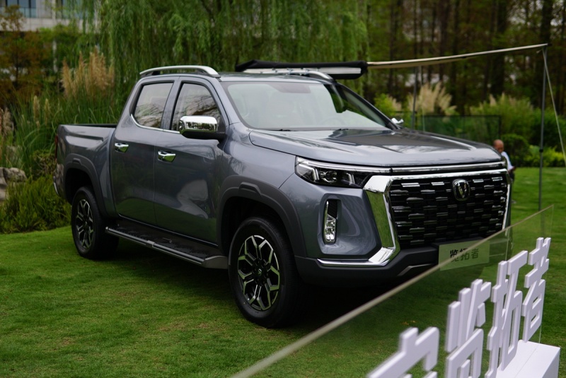 多元化全场景 长安览拓者皮卡亮相实拍