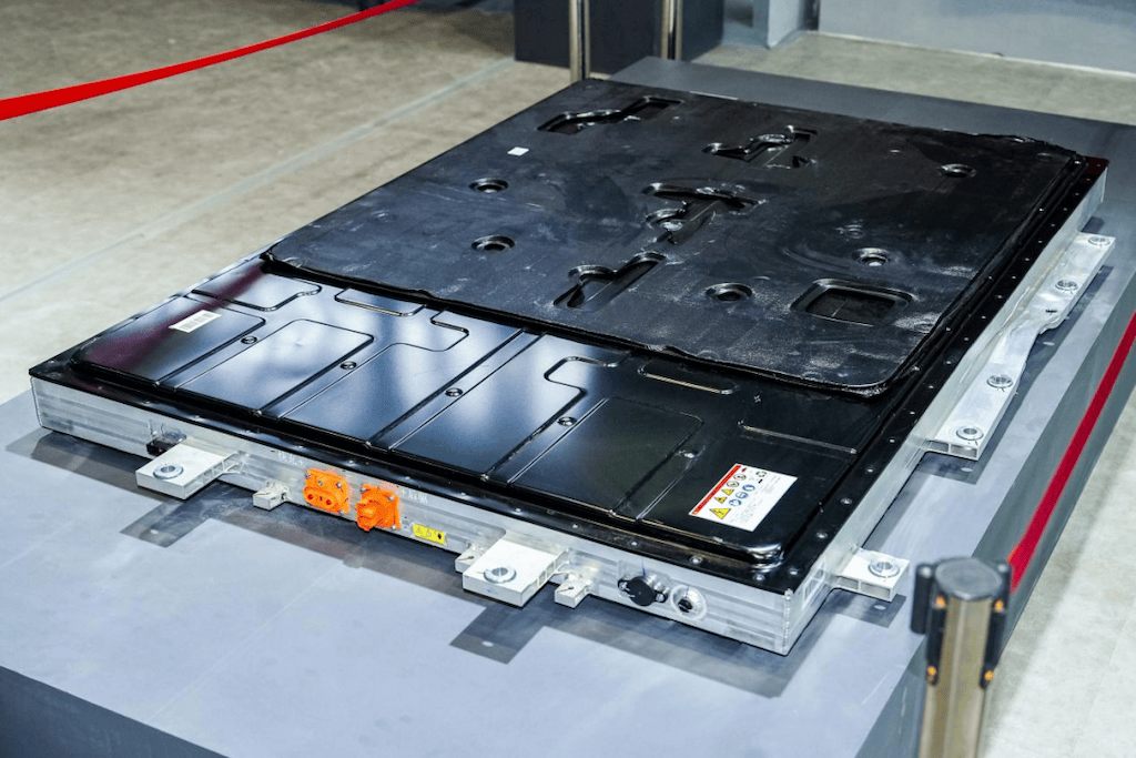 「四好」旗舰 安全共鉴 MAZDA EZ-6安全挑战拆车大揭秘 「四好」旗舰 安全共鉴 MAZDA EZ-6安全挑战拆车大揭秘