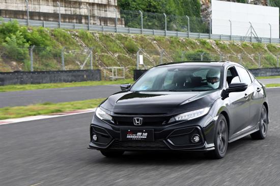 两厢思域手动挡虽然是高配 但劝你别倔强