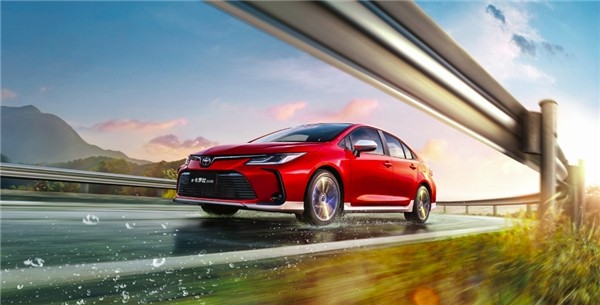 光油费一年能省两千多！卡罗拉“家轿王者”名不虚传