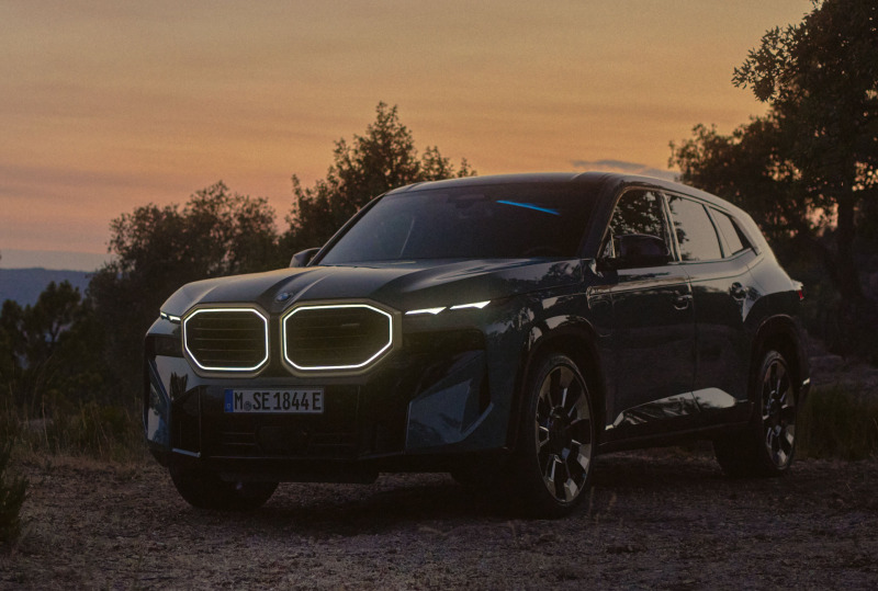 预售价格236万元人民币 BMW XM全球首发