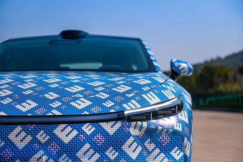 有望4月7日首发亮相 星途首款高端电动轿车谍照