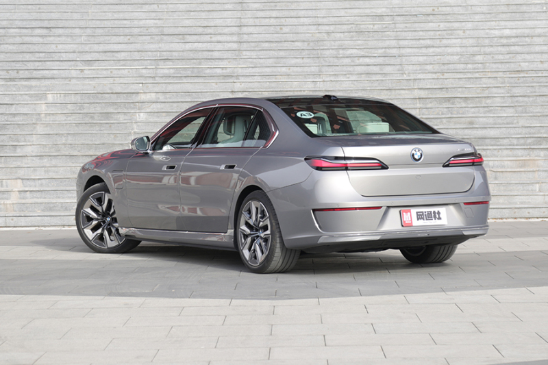 售价91.9万元起 全新宝马7系/i7正式上市