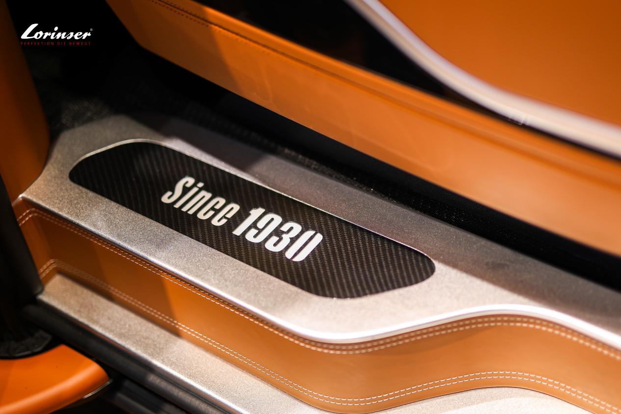 罗伦士1930创始限量版闪耀2025上海车展：百年匠心的荣耀加冕