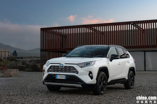 RAV4荣放 2016款 2.5L 自动四驱尊贵 组图