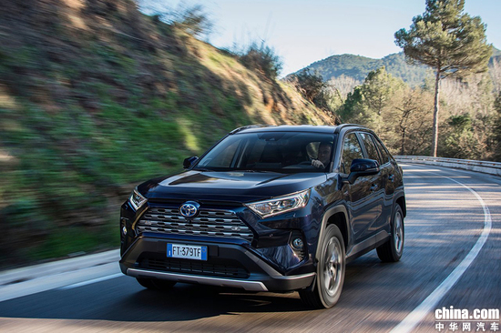 RAV4荣放 2016款 2.5L 自动四驱尊贵 组图