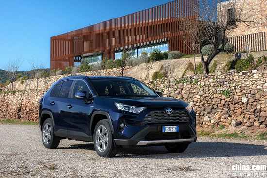 RAV4荣放 2016款 2.5L 自动四驱尊贵 组图