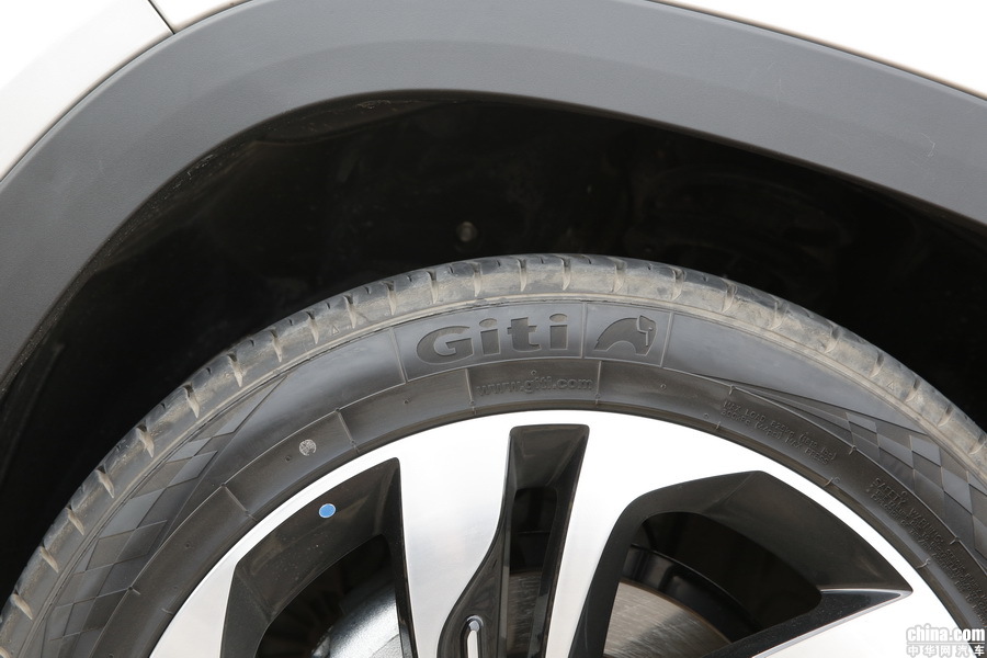 捷途X90 2019款 1.5T 自动尊享型 6座 外观