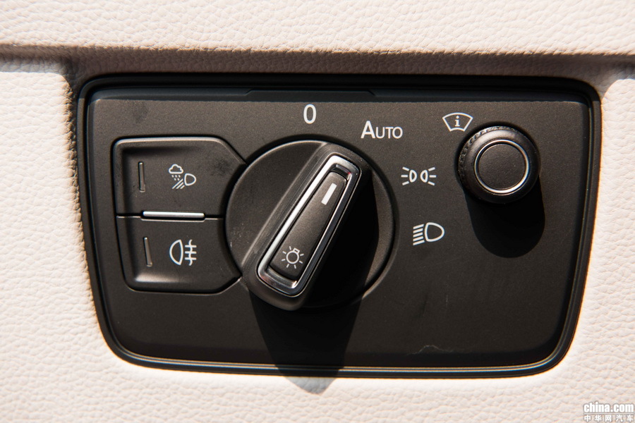 一汽-大众CC 2019款 380TSI 曜颜 内饰