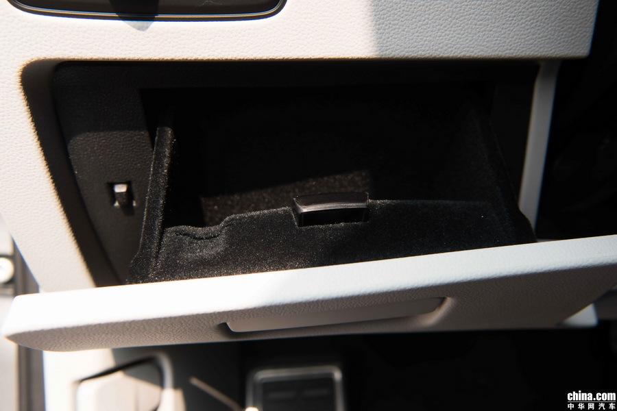 一汽-大众CC 2019款 380TSI 曜颜 内饰