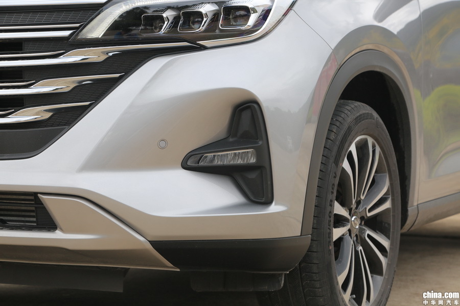 传祺GS5 2019款 270T 自动尊贵 外观