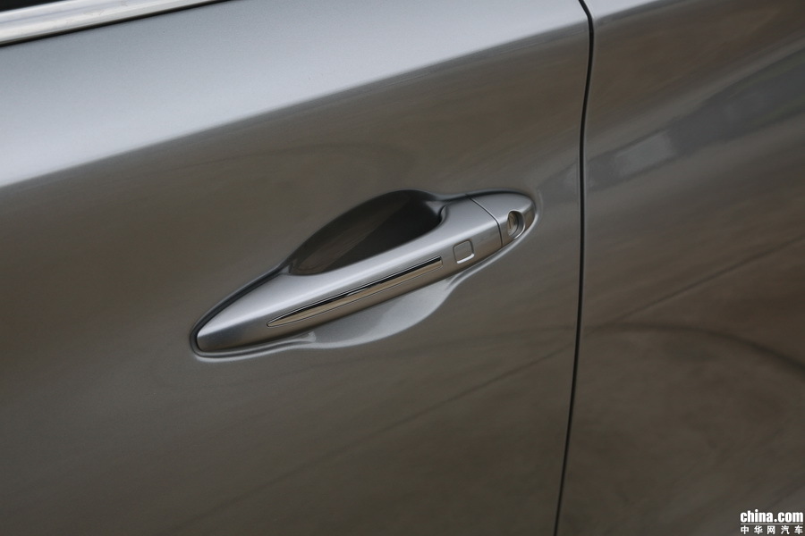 传祺GS5 2019款 270T 自动尊贵 外观