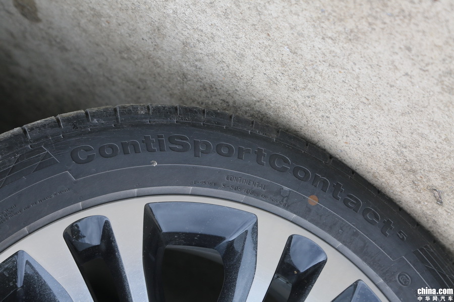 传祺GS5 2019款 270T 自动尊贵 外观