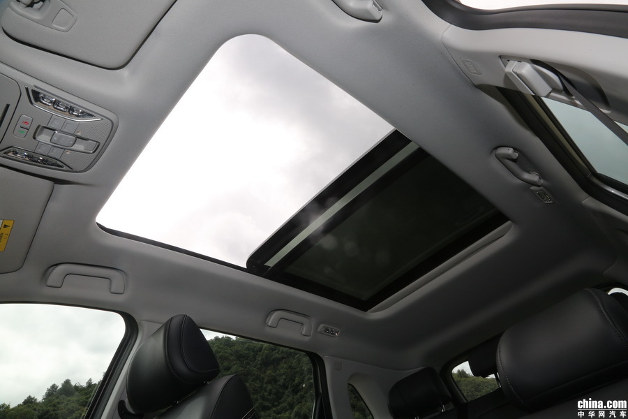 传祺GS5 2019款 270T 自动尊贵 内饰