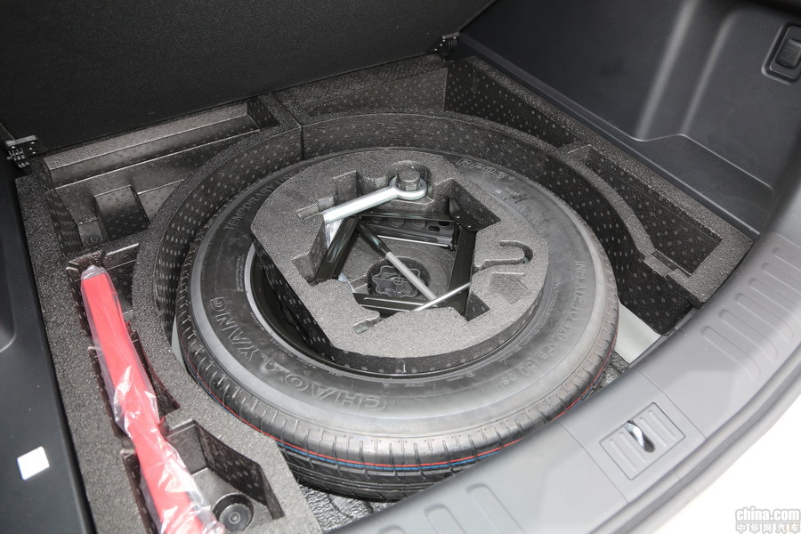 传祺GS5 2019款 270T 自动尊贵 空间