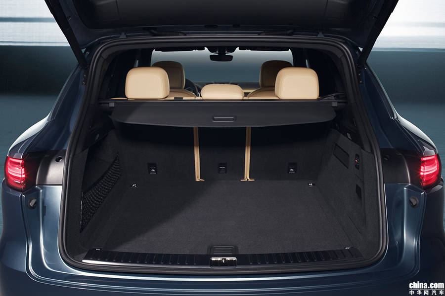 Cayenne 2018款 Turbo 4.0T 组图