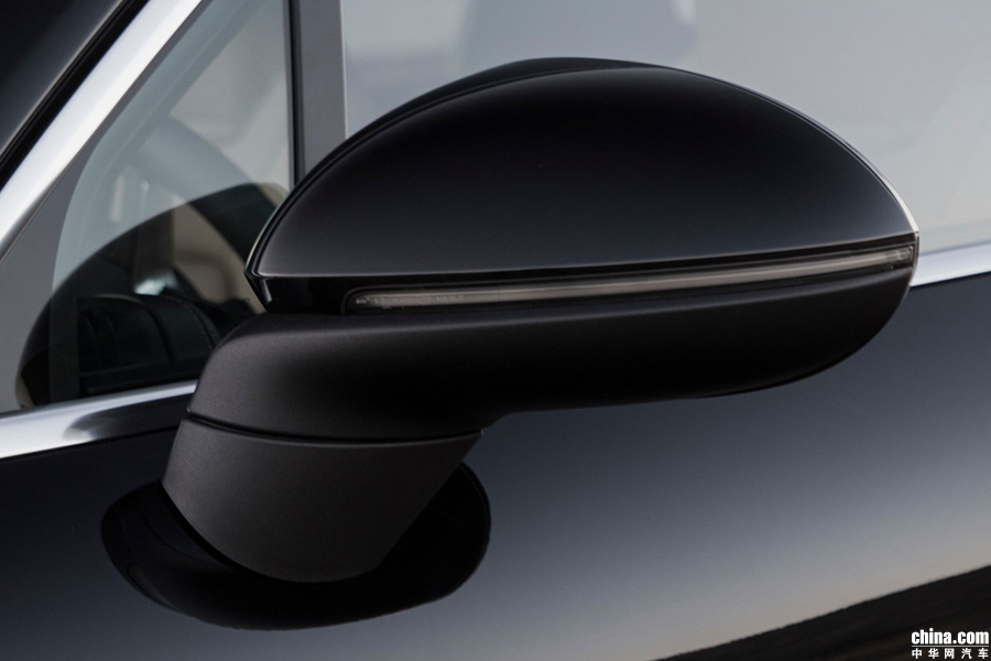 Cayenne 2018款 Turbo 4.0T 组图