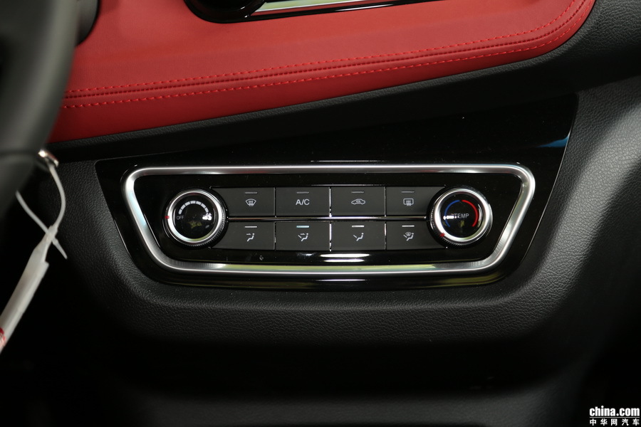 江淮iEV6E 2018款 运动 江淮iEV6E 智享型 内饰