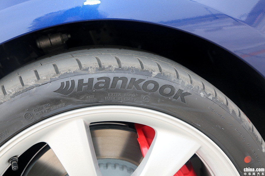 Model 3 2019款 Performance高性能全轮驱动版 外观