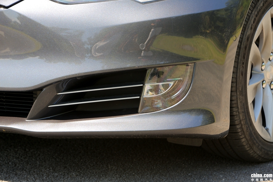 Model S 2017款 改款 100D 外观