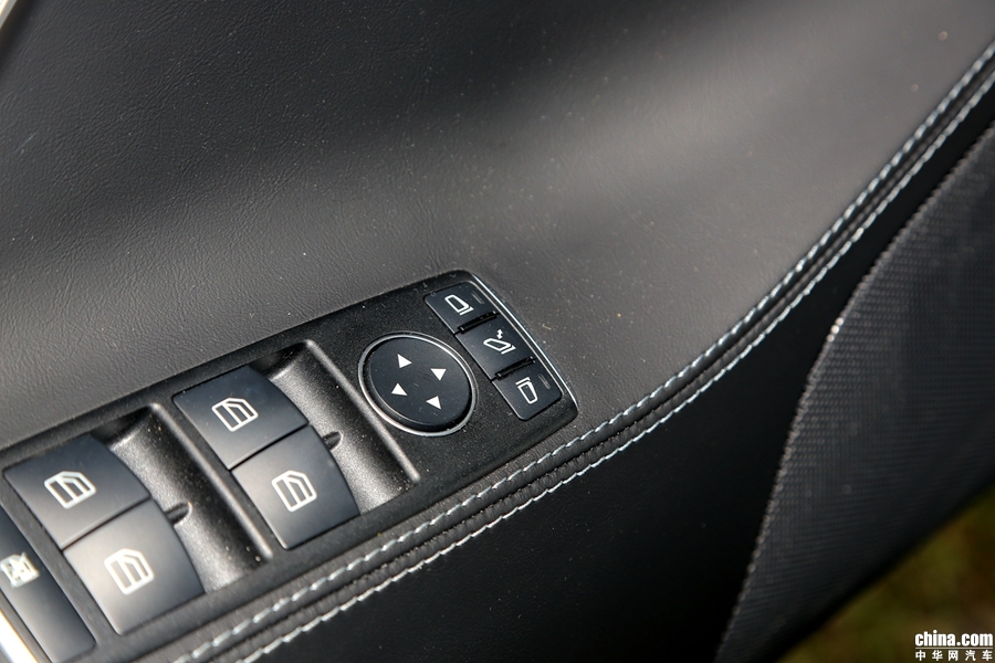 Model S 2017款 改款 100D 内饰