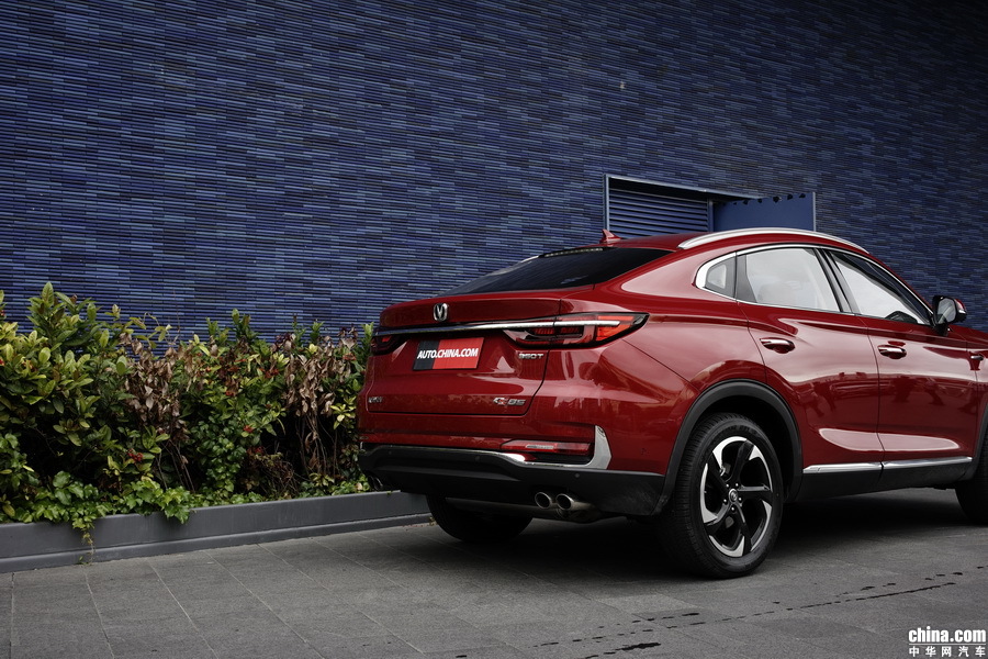 长安CS85 Coupe 2019款 2.0T 智版 外观