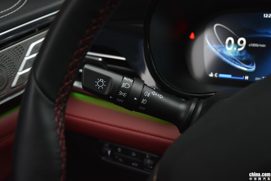 长安CS85 Coupe 2019款 2.0T 智版 内饰