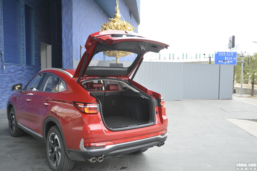 长安CS85 Coupe 2019款 2.0T 智版 空间