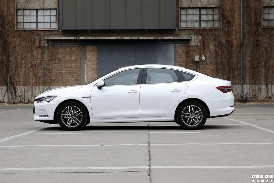 秦Pro新能源 2018款 EV500 智联领耀型 外观