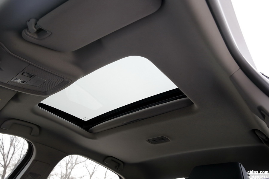 秦Pro新能源 2018款 EV500 智联领耀型 内饰