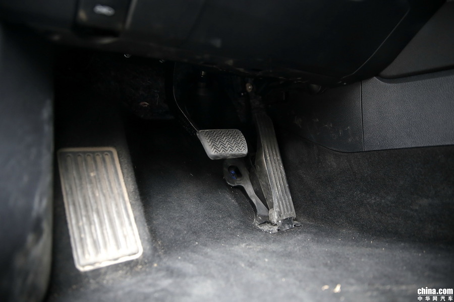 秦Pro新能源 2018款 EV500 智联领耀型 内饰