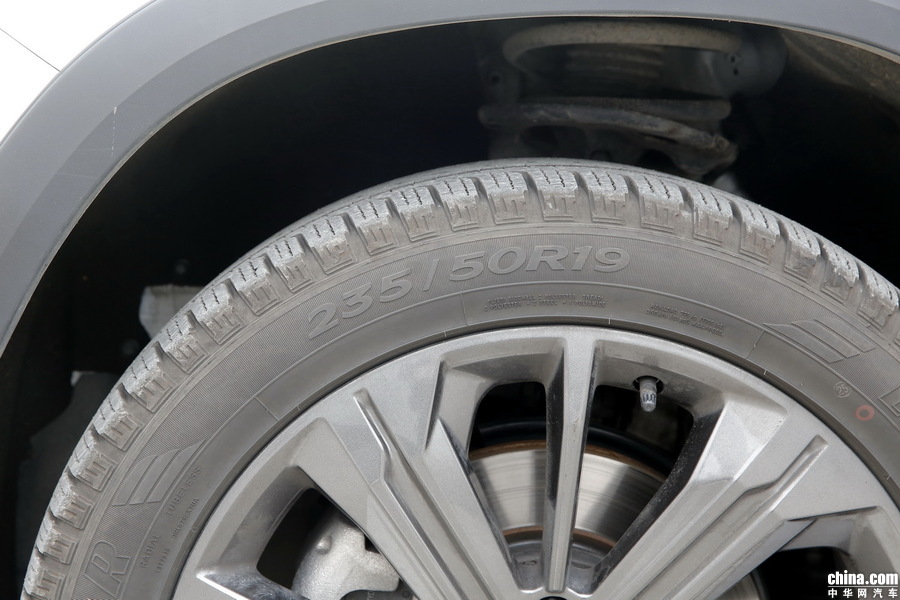 宋新能源 2019款 EV500 智联领耀型 外观