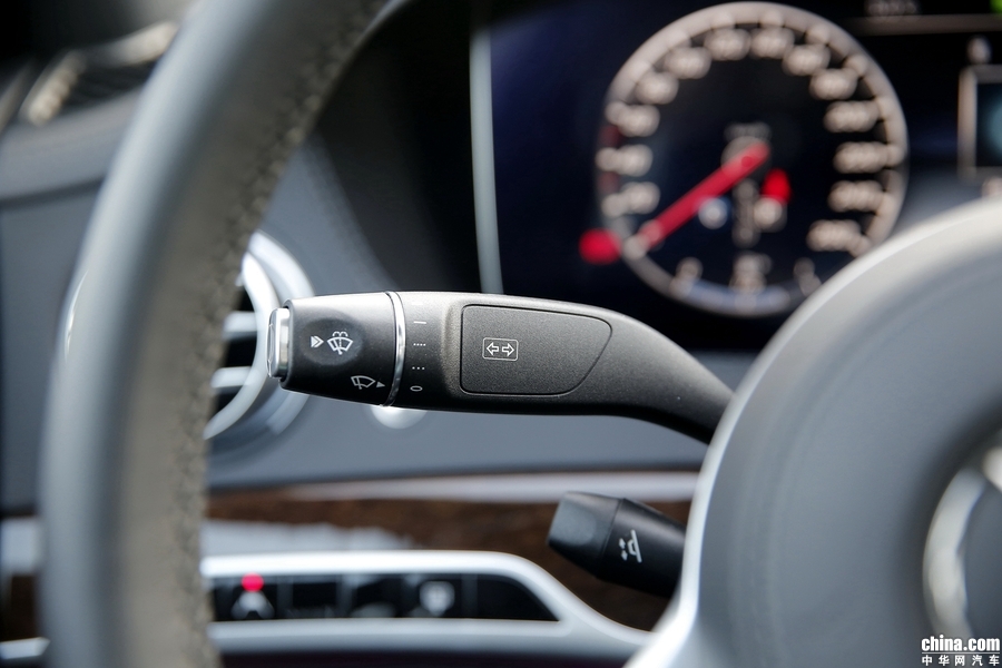 奔驰S级 2019款 S 320 L 内饰