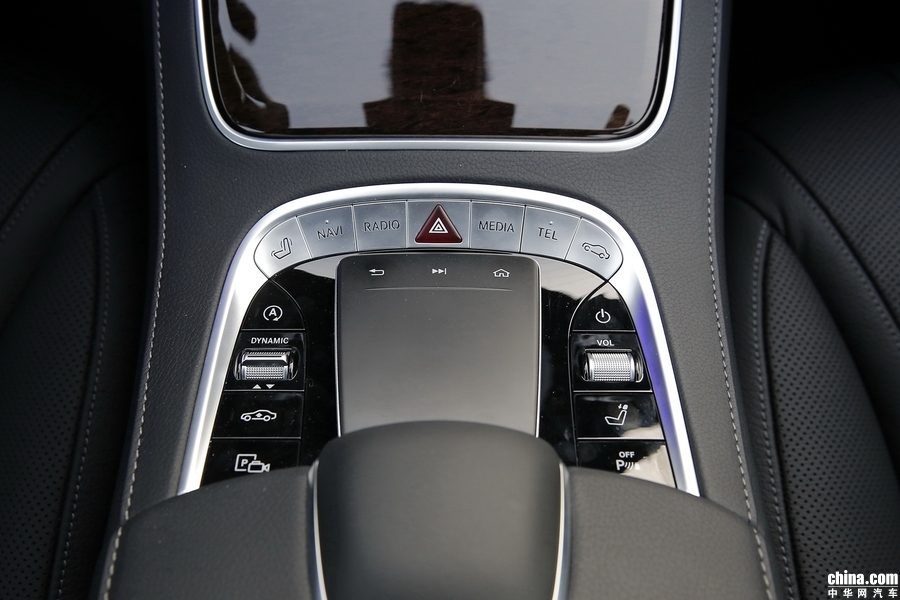 奔驰S级 2019款 S 320 L 内饰