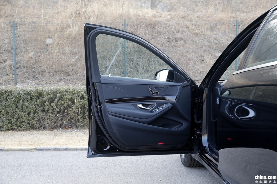 奔驰S级 2019款 S 320 L 内饰