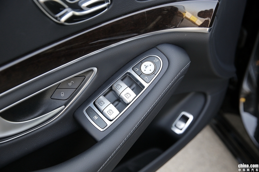 奔驰S级 2019款 S 320 L 内饰