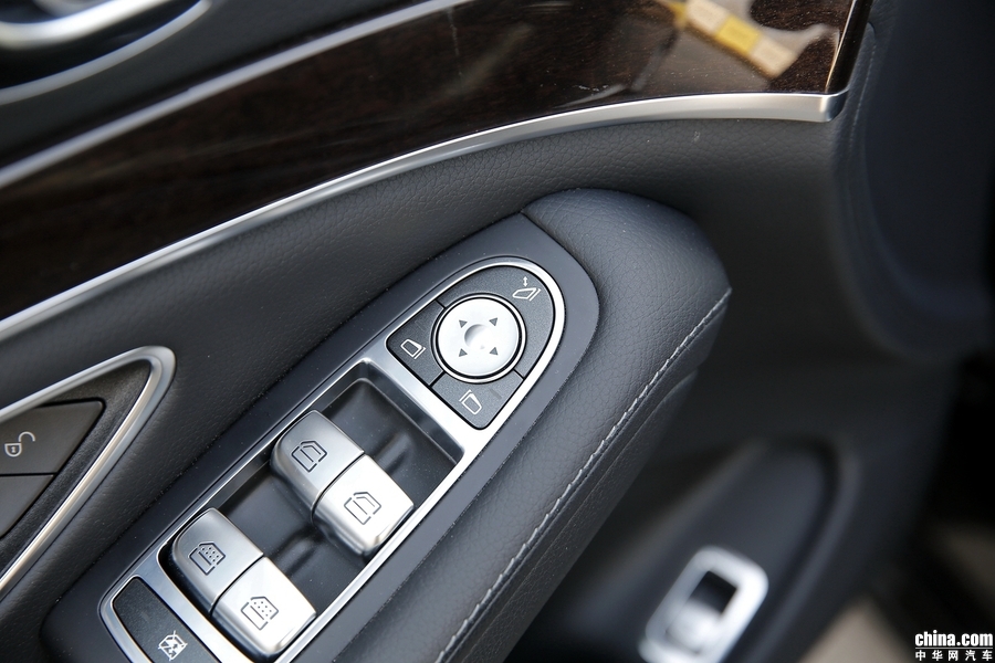 奔驰S级 2019款 S 320 L 内饰