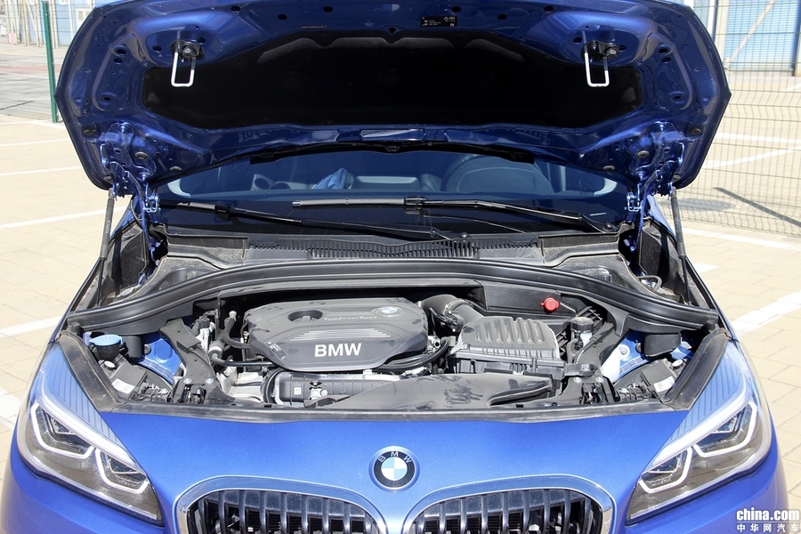 宝马2系旅行车 2018款 218i 尊享型运动套装 外观