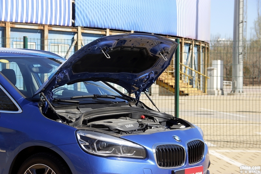 宝马2系旅行车 2018款 218i 尊享型运动套装 外观