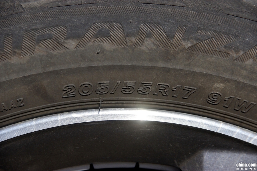 宝马2系旅行车 2018款 218i 尊享型运动套装 外观