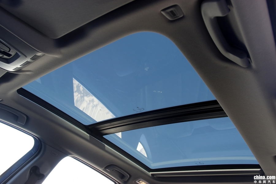 宝马2系旅行车 2018款 218i 尊享型运动套装 内饰