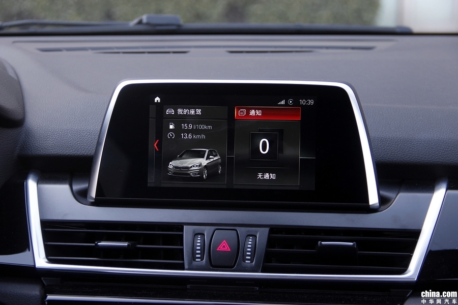 宝马2系旅行车 2018款 218i 尊享型运动套装 内饰