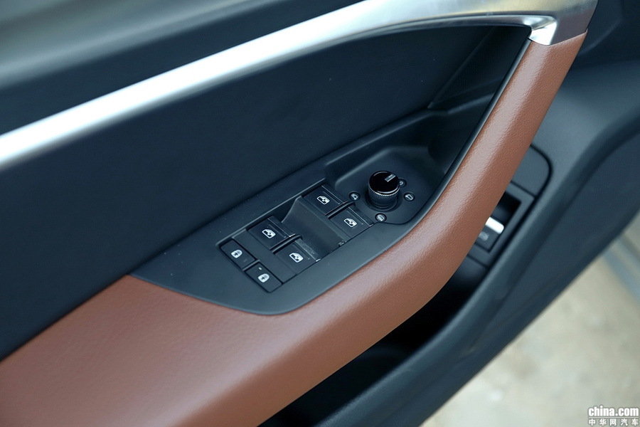 奥迪A6L 2019款 45 TFSI 臻选致雅型 内饰