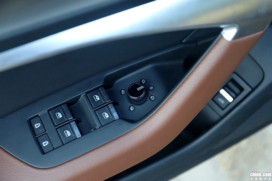 奥迪A6L 2019款 45 TFSI 臻选致雅型 内饰