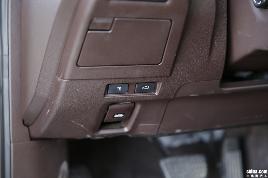 雷克萨斯ES 2018款 300h 行政 内饰