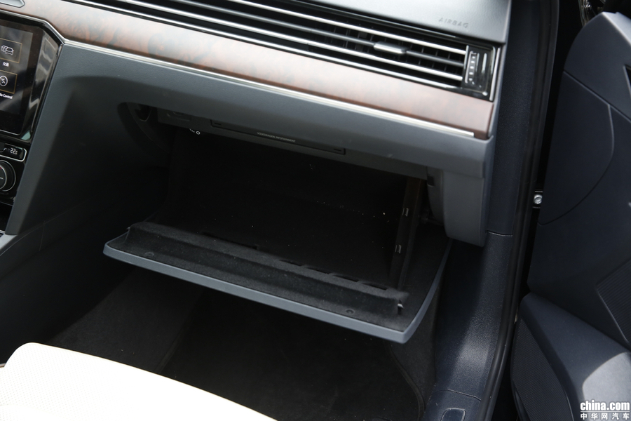 迈腾  2018款 380TSI DSG 旗舰型 内饰