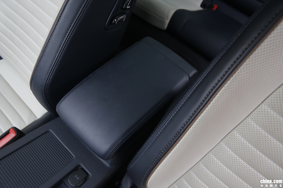 迈腾  2018款 380TSI DSG 旗舰型 内饰