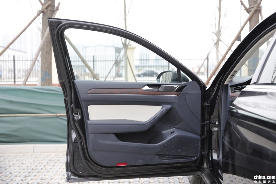 迈腾  2018款 380TSI DSG 旗舰型 内饰