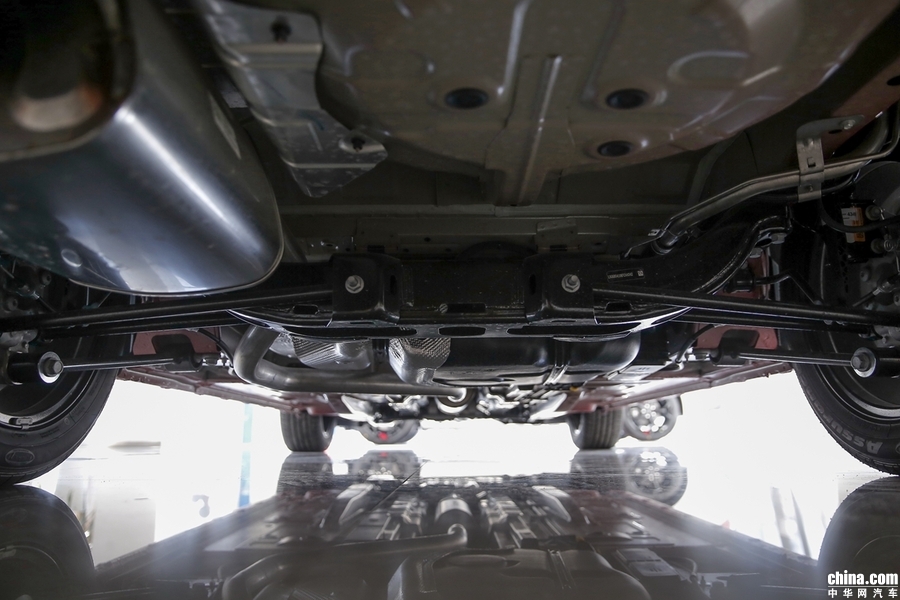 科鲁泽 2019款 RS 330T 自动痛快版 外观