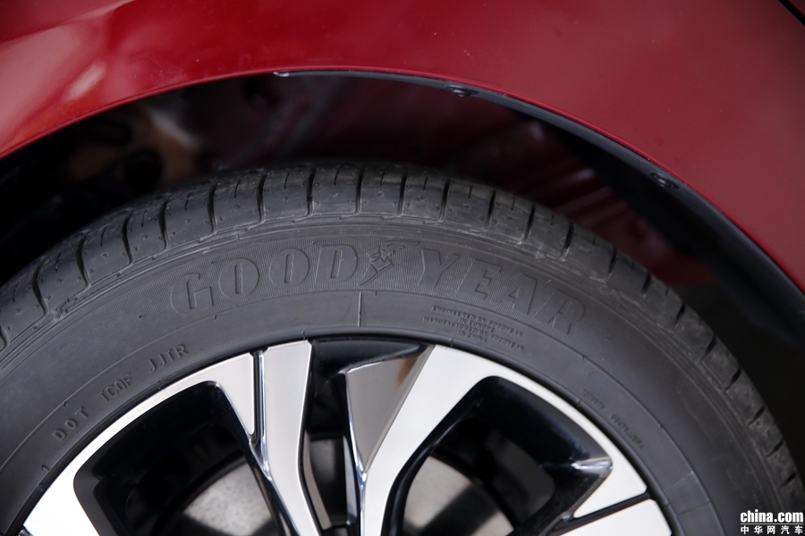 科鲁泽 2019款 RS 330T 自动痛快版 外观